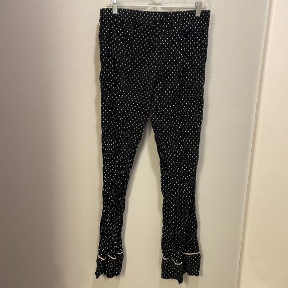 𝅺Victoria Secrets woman’s black and white polka dot pj bottoms - Picture 6 of 9